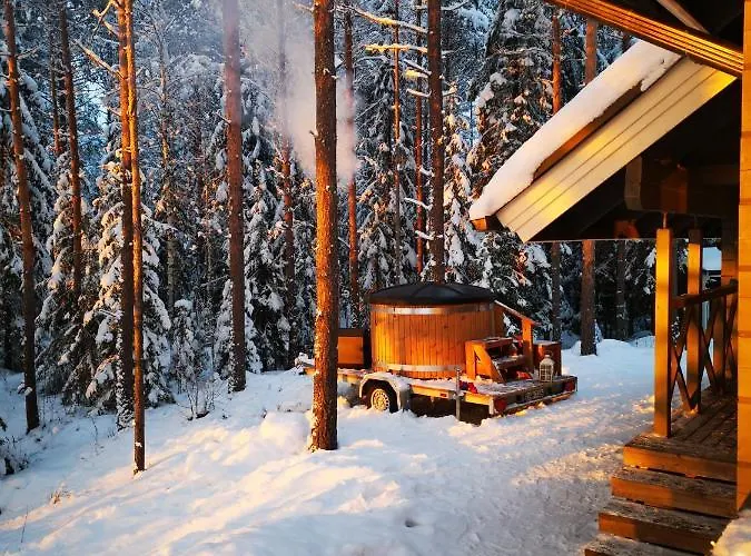 Willa Patalaiska With Private