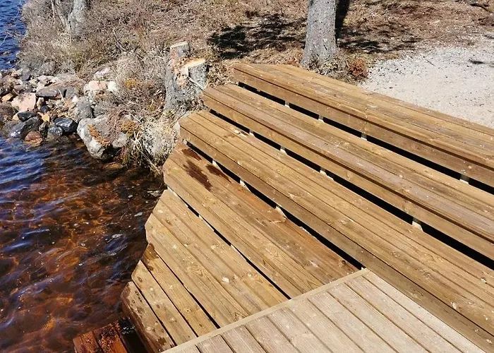 Patalaiska With Private *